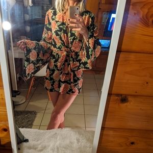 Mumu floral kimono-style dress / robe